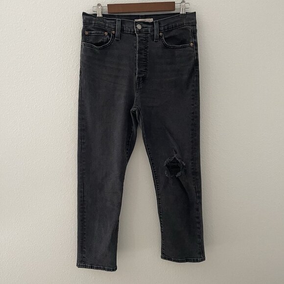 Levi’s Premium Wedgie Straight Jeans Women’s Size 31 Black Distressed High Rise - Picture 1 of 8